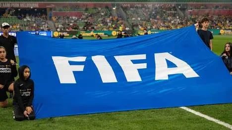 Die FIFA ist wieder einmal im Kreuzfeuer der Kritik