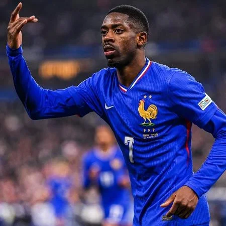 Ousmane Dembélé virou protagonista mundial com a Bola de Ouro e a Champions
